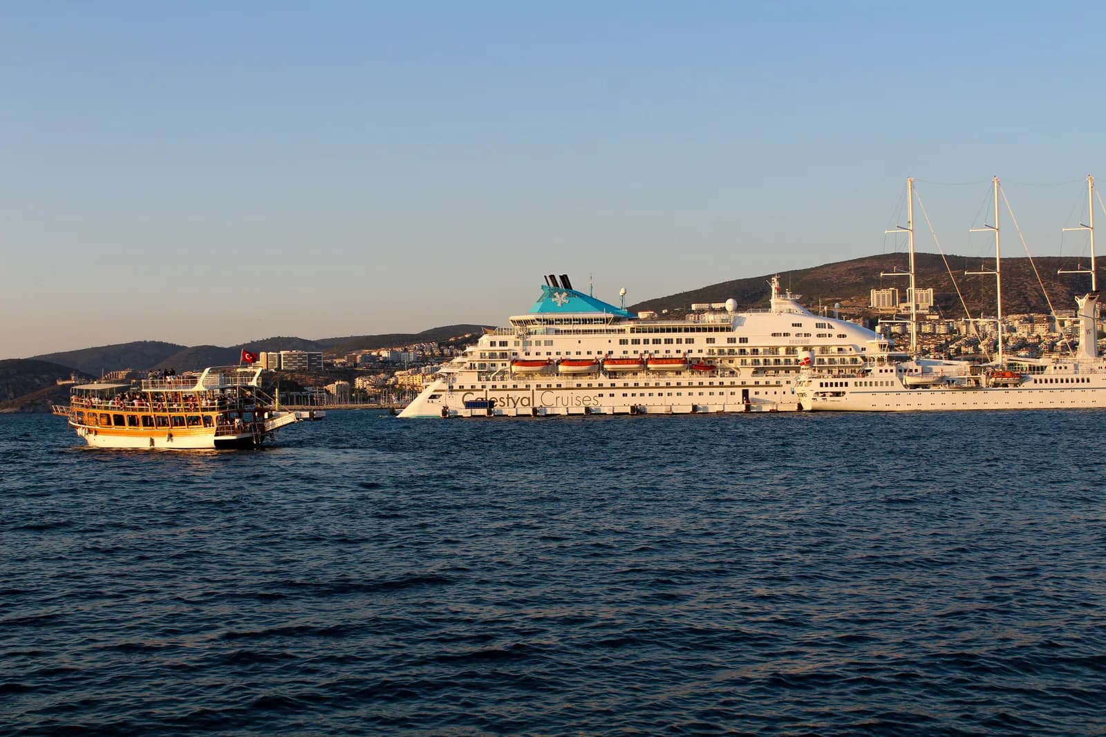 Dolphin Glass Boat Cruise at Port Blair