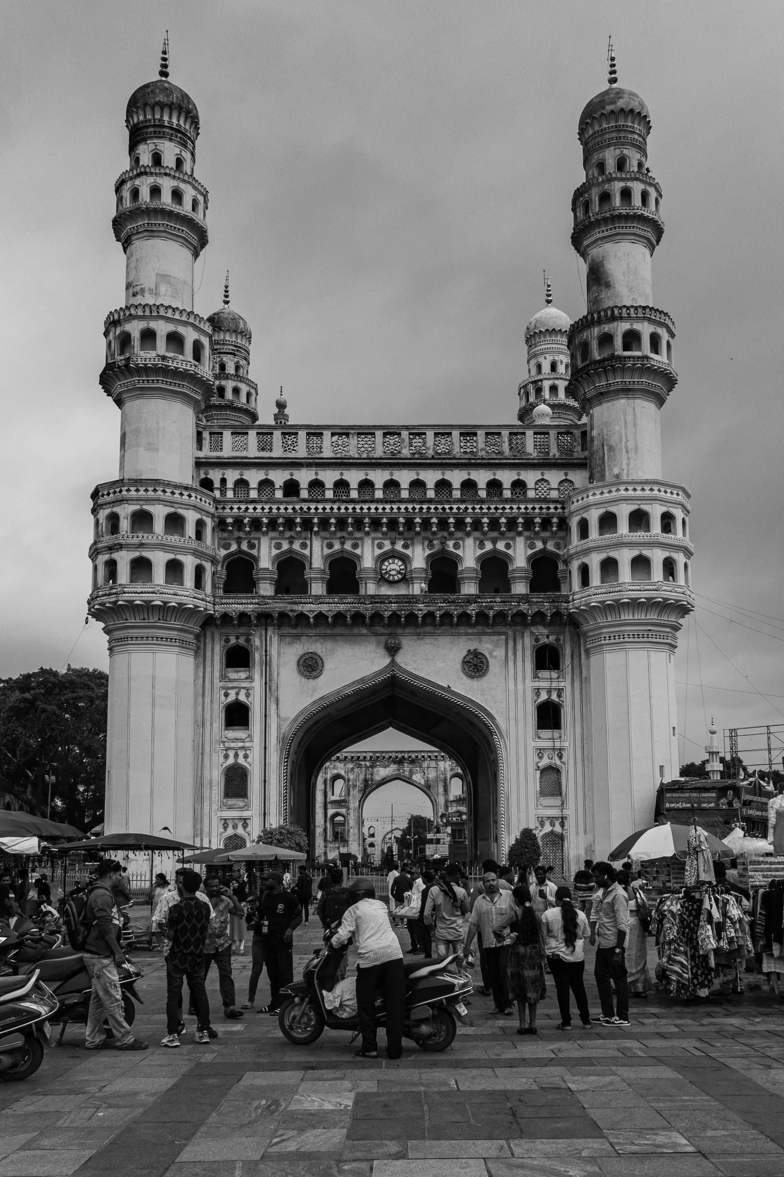 Hyderabad Shopping Streets Tour